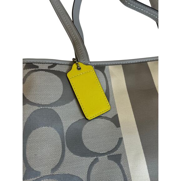 NWOT Coach Signature Stripe Tote Shoulder Bag – Gray Jacquard with Leather Trim - Picture 2 of 13